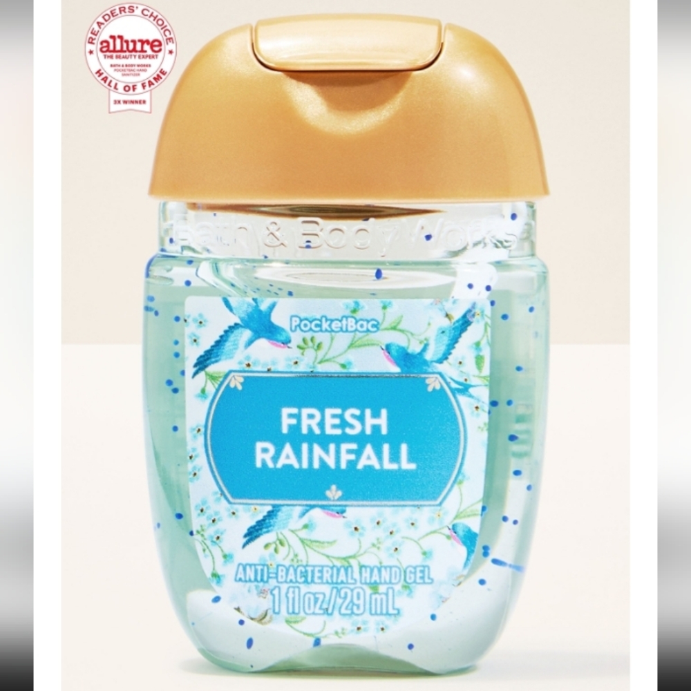 Bath & Body Works Fresh Rainfall Hand Gel - Gold and Blue